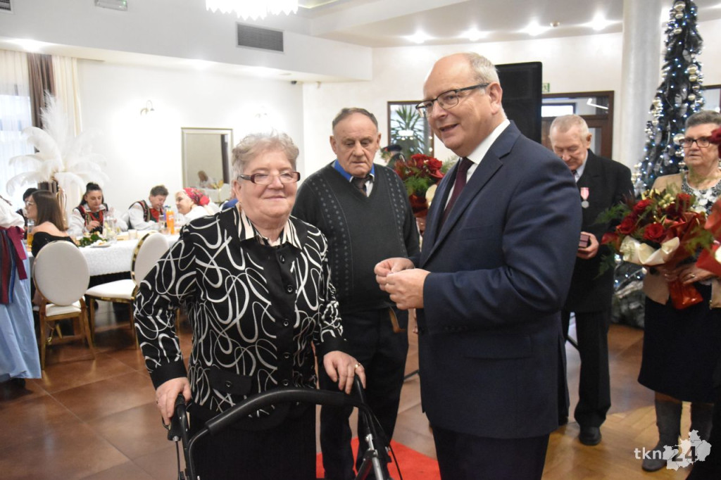 Złote Gody 2024 w gminie Końskie. 31 par świętowało długie pożycie małżeńskie [wideo, zdjęcia]