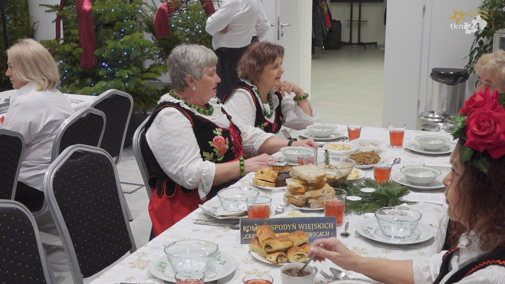 Wigilia Kół Gospodyń. 130 osób świętowało w KCK-u [wideo, zdjęcia]