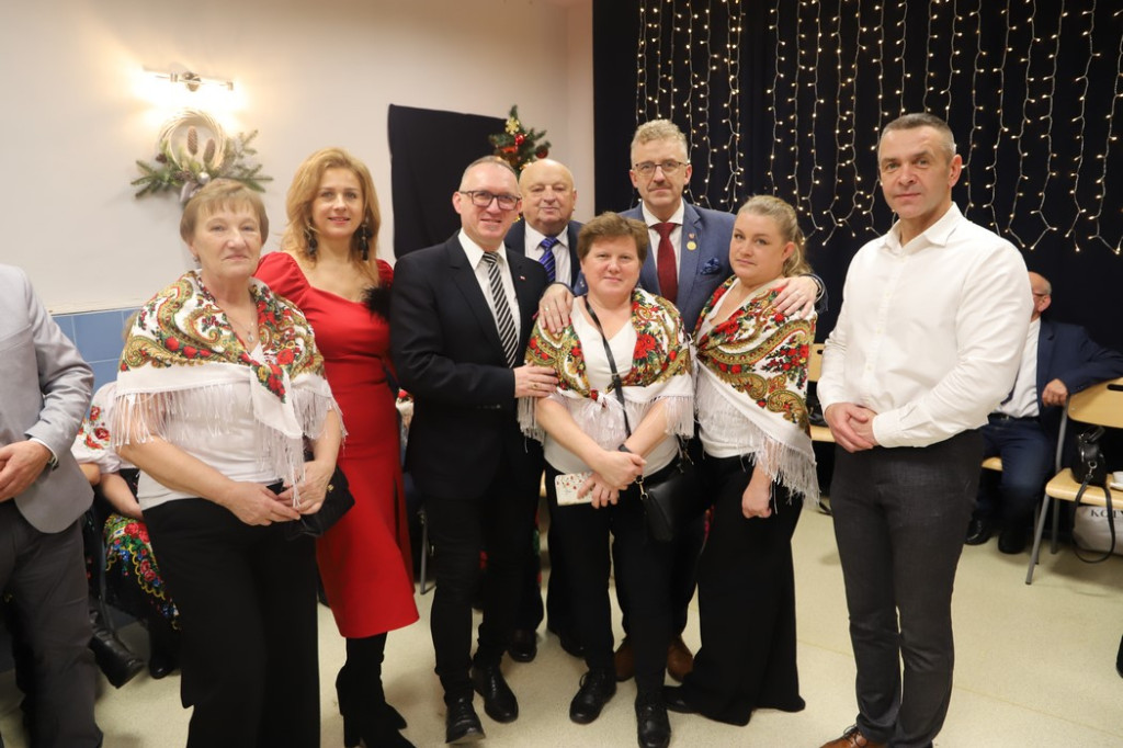 Uroczyste spotkanie wigilijne w SOSW w Baryczy [zdjęcia]