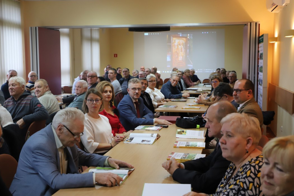 95-lecie powstania koneckiego związku pszczelarskiego. Wręczono odznaczenia [zdjęcia]