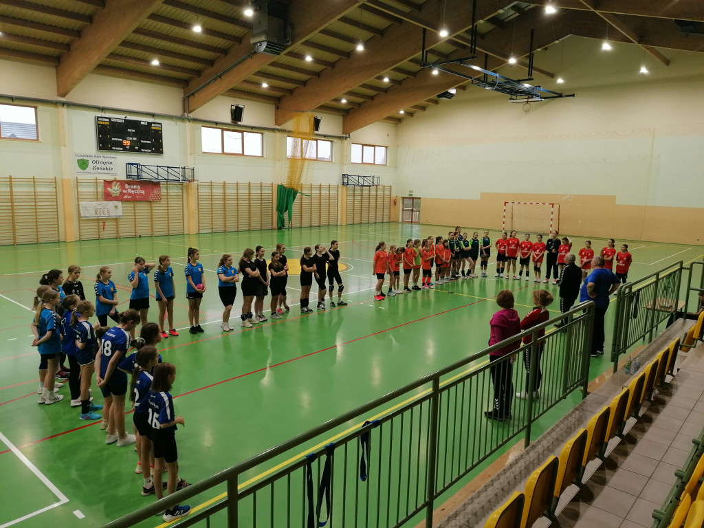 SP nr 1 w Końskich wygrywa turniej międzyszkolny [zdjęcia]