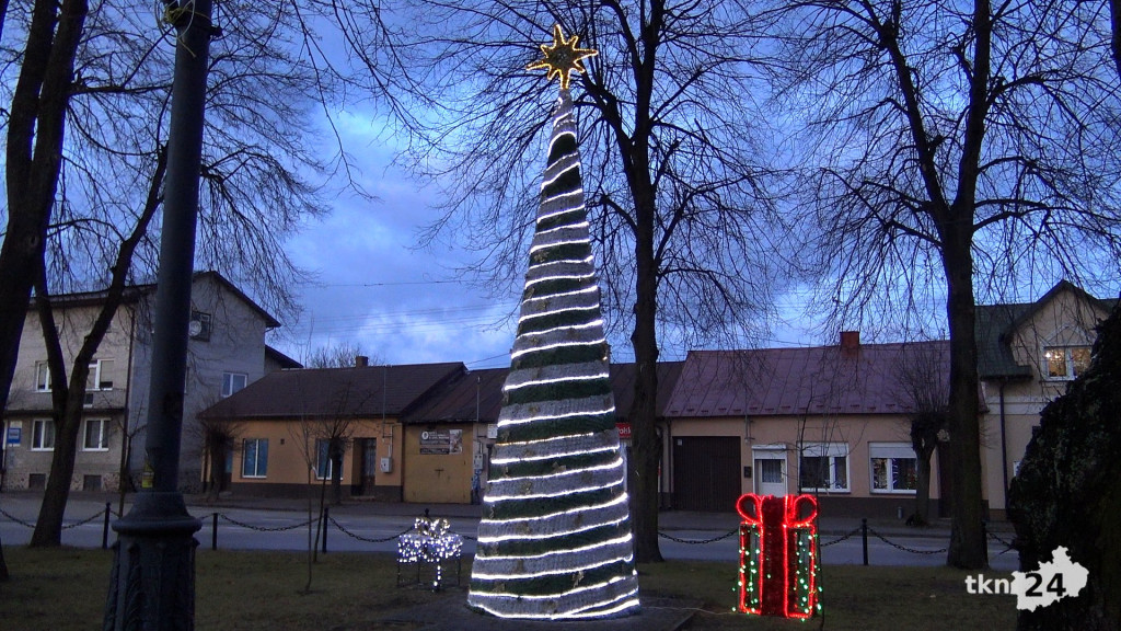 Powiat  na święta! Zobaczcie dekoracje w naszych miejscowościach [wideo, zdjęcia]