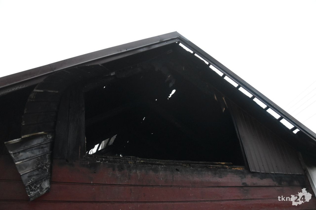 Pogorzelcy z Końskich proszą o pomoc w odbudowaniu domu [wideo, zdjęcia]