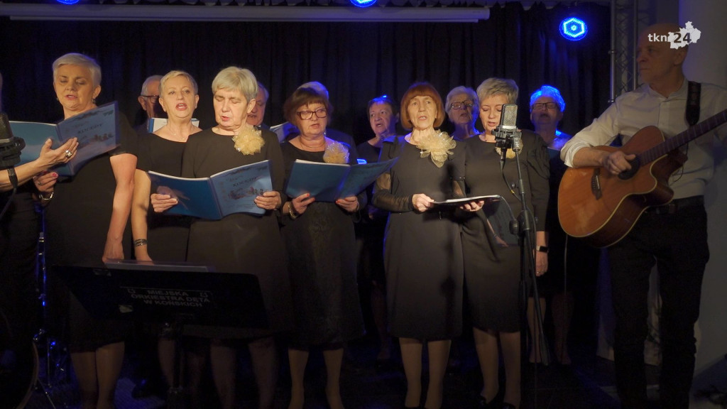 W Koneckim Centrum Kultury wybrzmiały najpiękniejsze kolędy [wideo, zdjęcia]