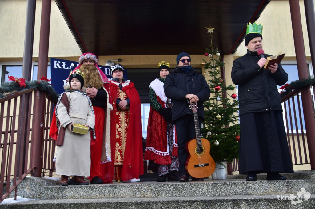 VII Orszak Trzech Króli maszerował przez Miedzierzę [wideo, zdjęcia]