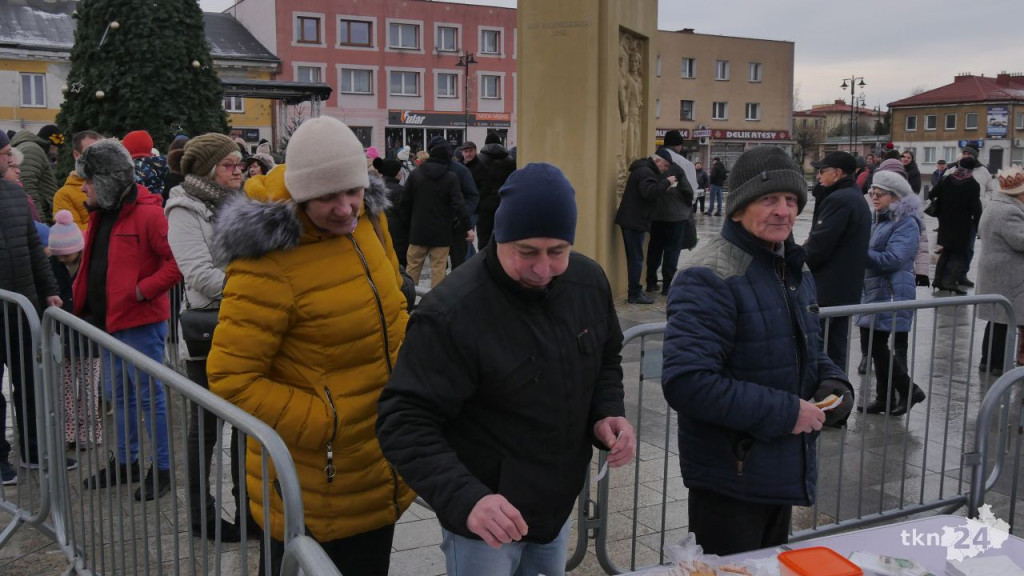 Święto Trzech Króli w Końskich. Piękne orszaki i magiczne kolędowanie [wideo, zdjęcia]