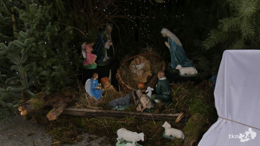 Święto Trzech Króli w Końskich. Piękne orszaki i magiczne kolędowanie [wideo, zdjęcia]