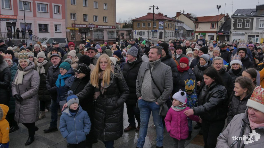Święto Trzech Króli w Końskich. Piękne orszaki i magiczne kolędowanie [wideo, zdjęcia]