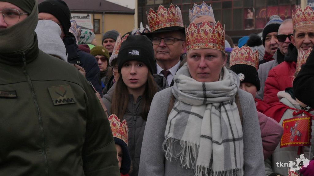 Święto Trzech Króli w Końskich. Piękne orszaki i magiczne kolędowanie [wideo, zdjęcia]