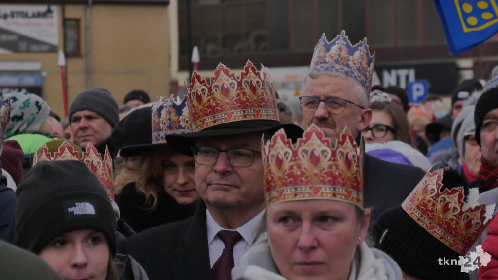Święto Trzech Króli w Końskich. Piękne orszaki i magiczne kolędowanie [wideo, zdjęcia]
