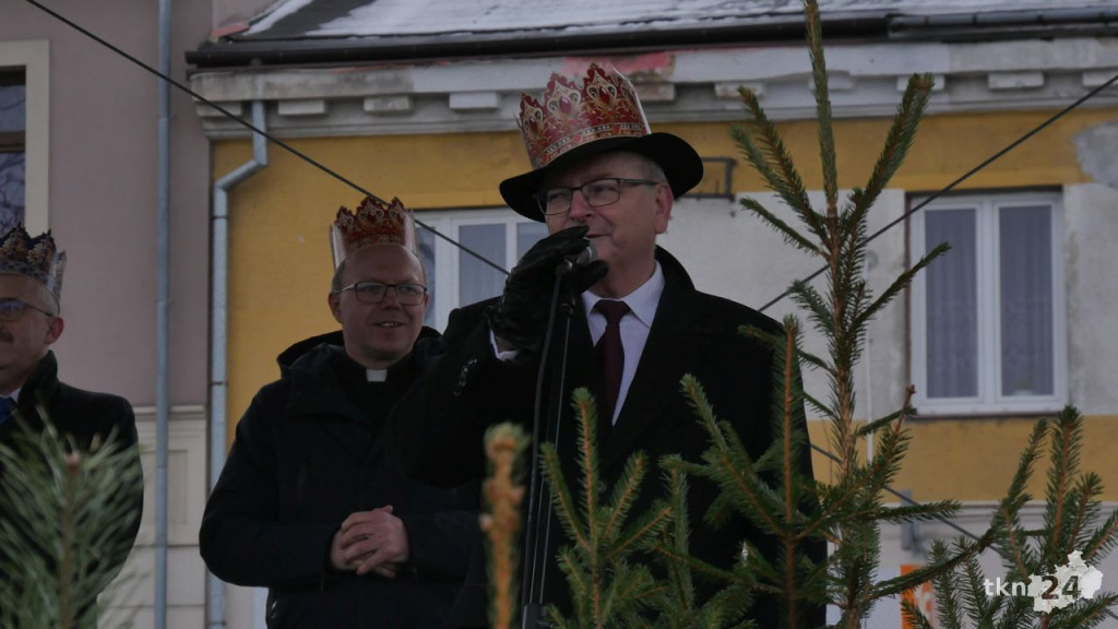 Święto Trzech Króli w Końskich. Piękne orszaki i magiczne kolędowanie [wideo, zdjęcia]