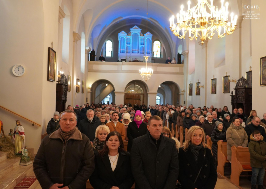 Trzej Królowie przeszli przez Gowarczów [zdjęcia]