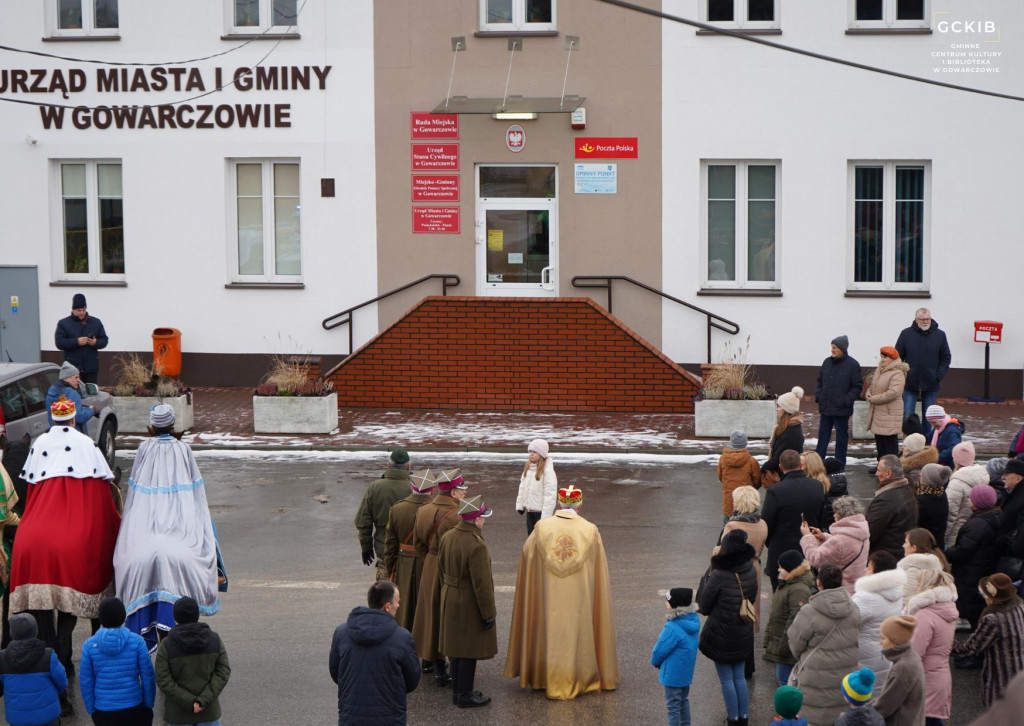 Trzej Królowie przeszli przez Gowarczów [zdjęcia]