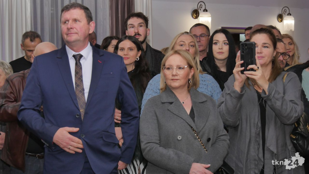 Wspaniały bal Starego Ogólniaka z koncertem grupy DEJW [wideo, zdjęcia]