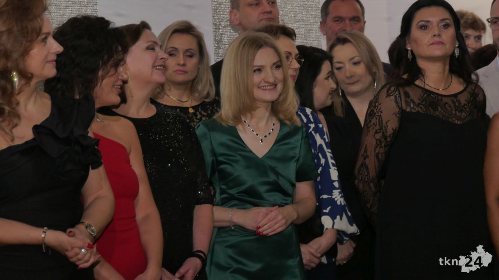 Wspaniały bal Starego Ogólniaka z koncertem grupy DEJW [wideo, zdjęcia]