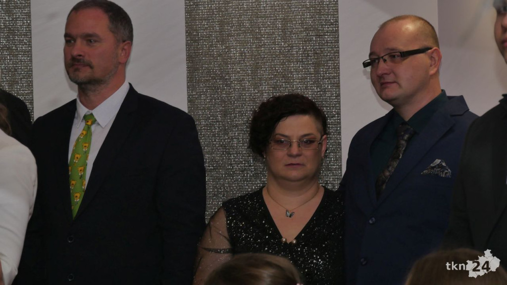 Wspaniały bal Starego Ogólniaka z koncertem grupy DEJW [wideo, zdjęcia]