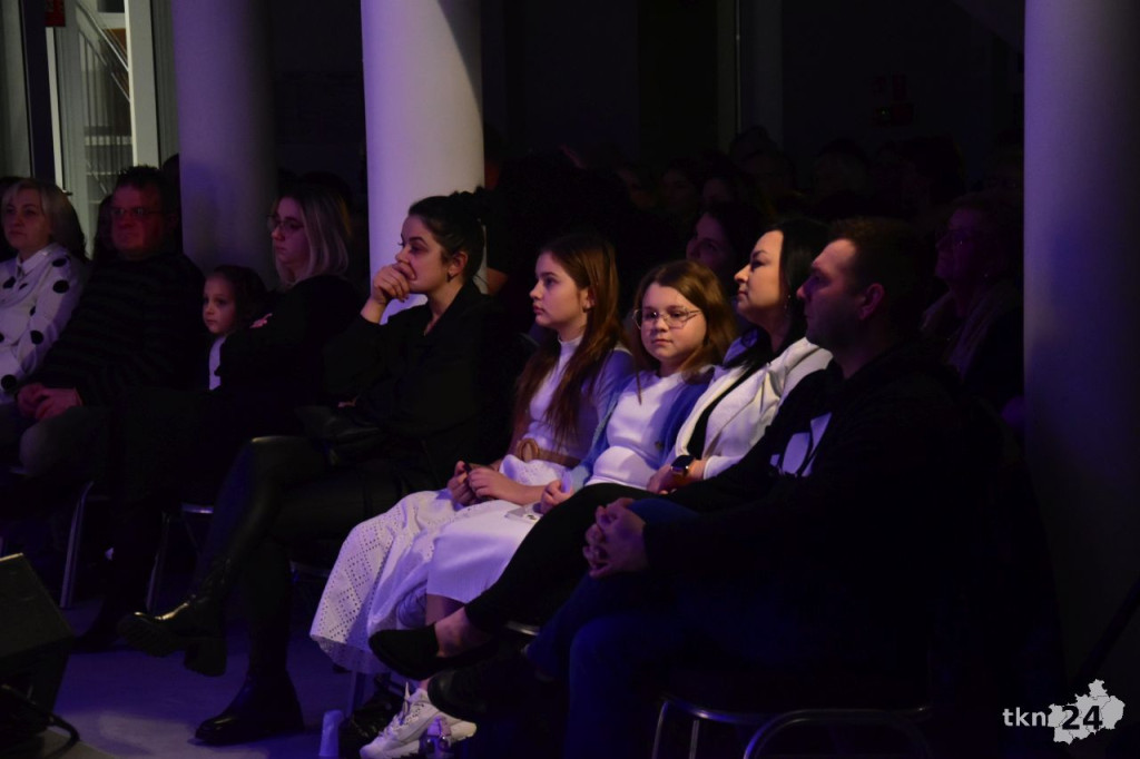 Koncert kolęd i pastorałek Studia Piosenki SOLO w Koneckim Centrum Kultury [wideo, zdjęcia]
