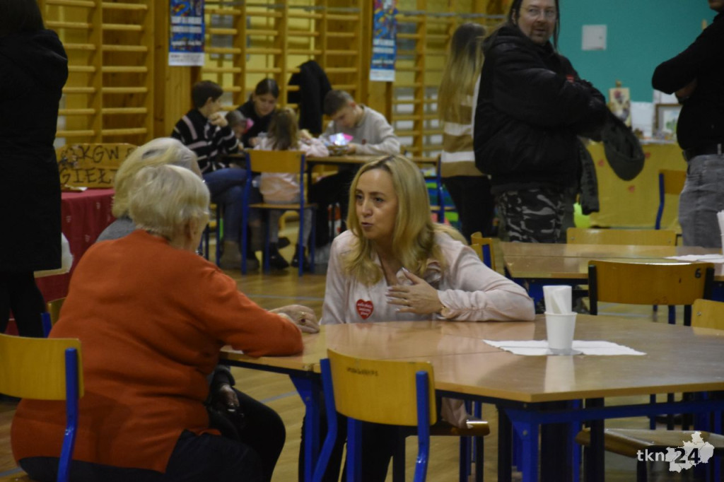 Gowarczów zagrało na rekord podczas 33. Finału WOŚP [wideo, zdjęcia]