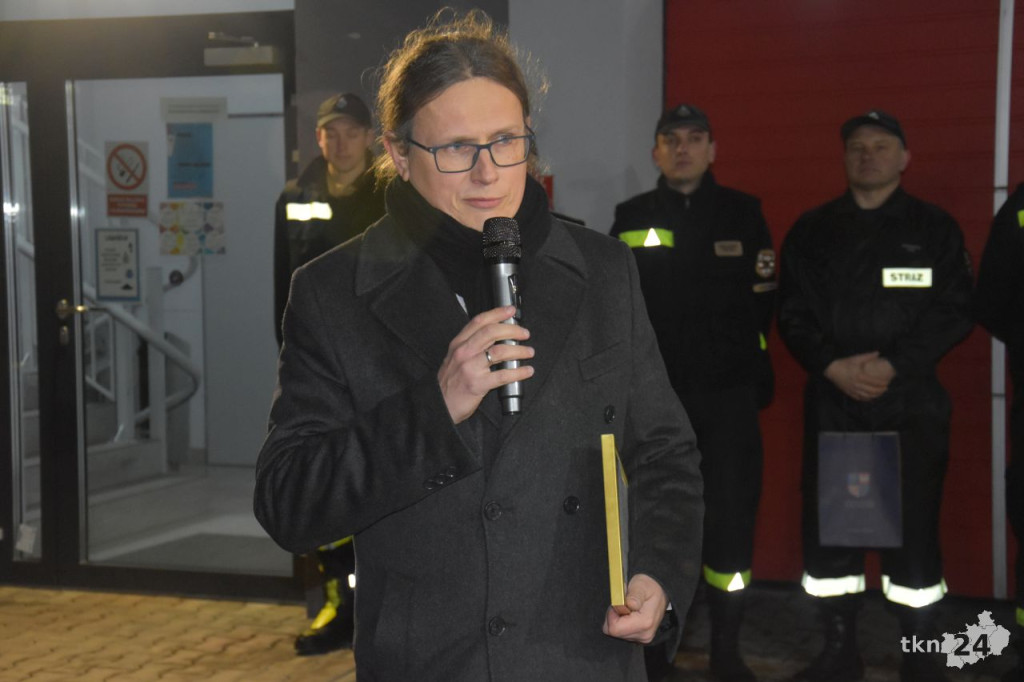 Jednostka OSP Niekłań powitała nowy średni wóz ratowniczo-gaśniczy [wideo, zdjęcia]