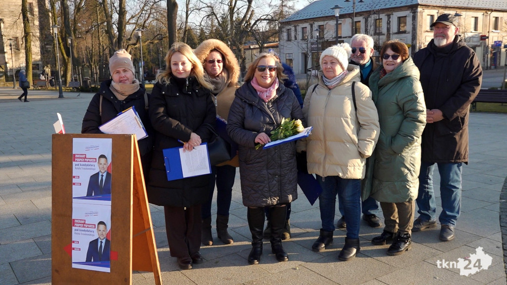 Trwa zbiórka podpisów dla Rafała Trzaskowskiego w powiecie koneckim [wideo, zdjęcia]