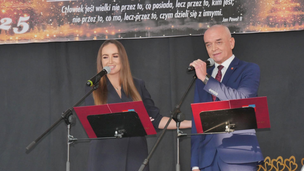 Samorządowe spotkanie to tradycja. Doceniono działalność charytatywną [wideo, zdjęcia]