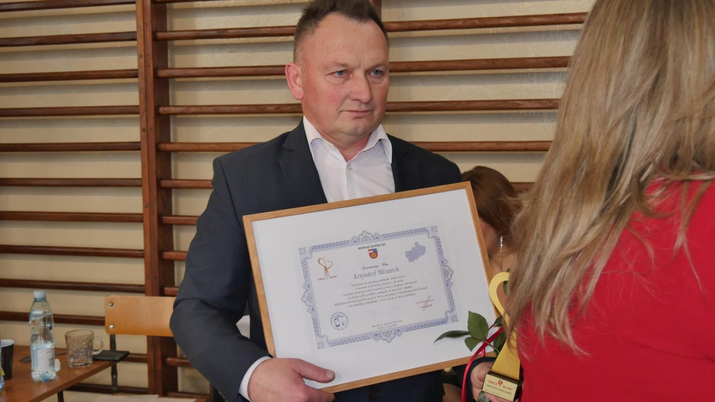 Samorządowe spotkanie to tradycja. Doceniono działalność charytatywną [wideo, zdjęcia]