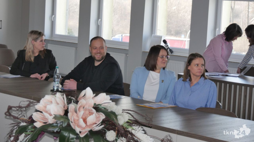 O pilotażowym projekcie i Krajowym Funduszu Szkoleniowym na spotkaniu z przedsiębiorcami [wideo, zdjęcia]