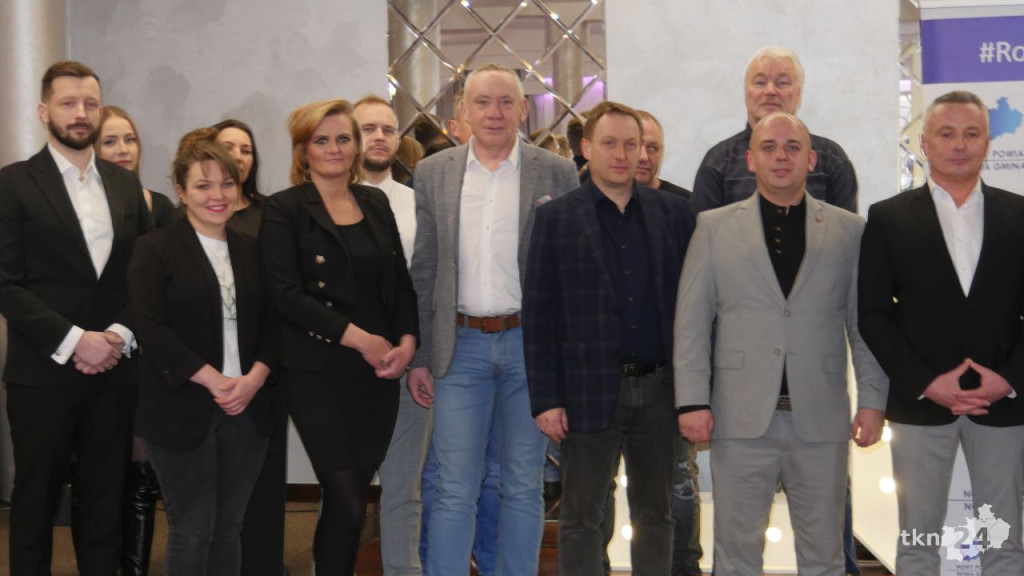 Nowy Powiat  Nowa Gmina staje się apolitycznym stowarzyszeniem [wideo, zdjęcia]