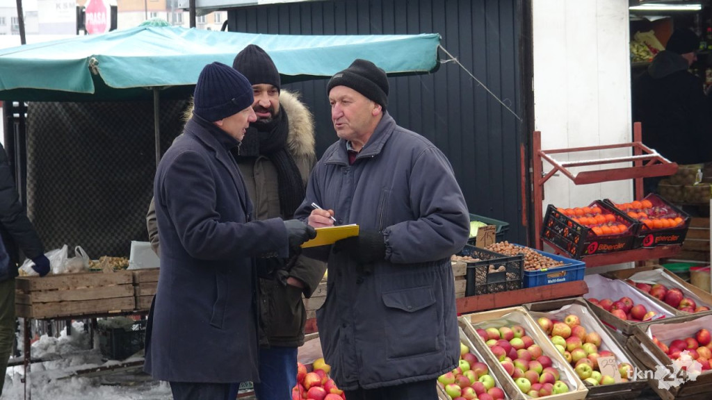 W Końskich przekonywali do poparcia Szymona Hołowni [wideo, zdjęcia]