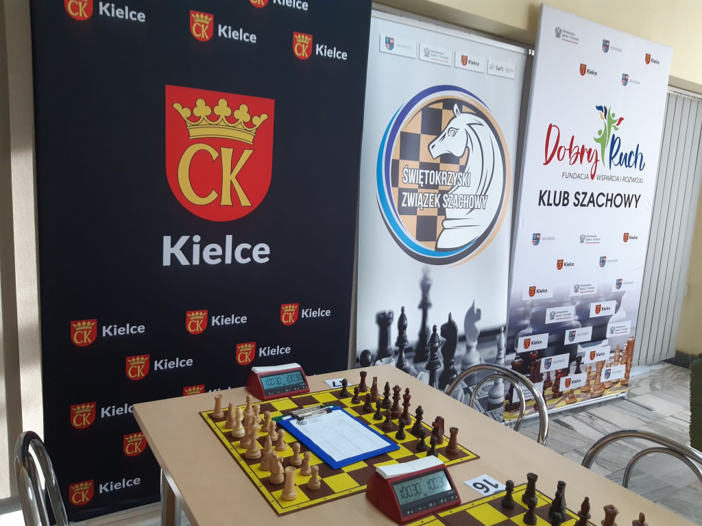 Piotr Kowalczyk ze Stąporkowa został wicemistrzem Kielc w szachach