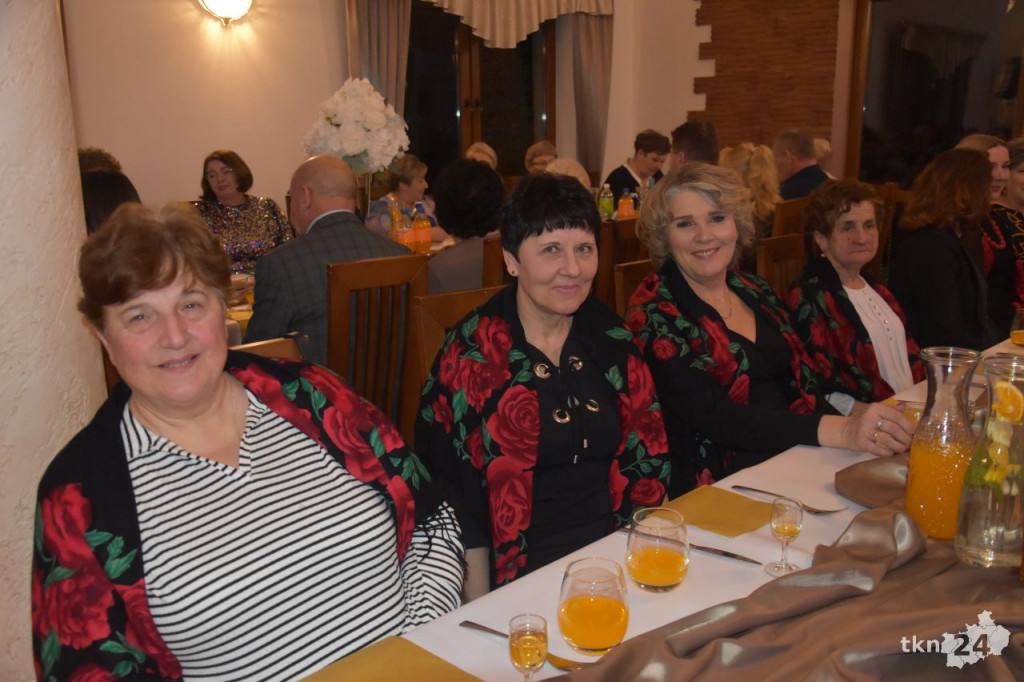 Gospodynie wiejskie z gminy Gowarczów integrowały się podczas I Przeglądu KGW [WIDEO]