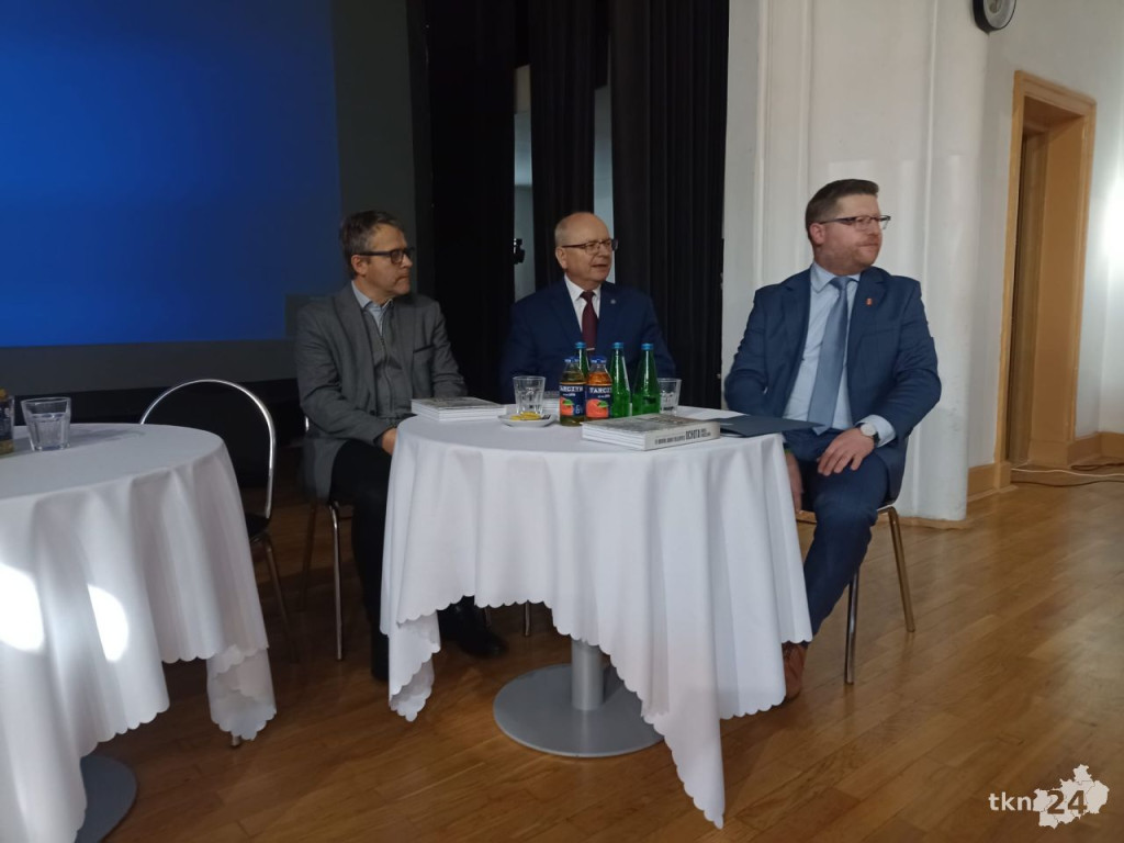 Na warszawskiej Ochocie upamiętnili Józefa Wroniszewskiego [wideo, zdjęcia]