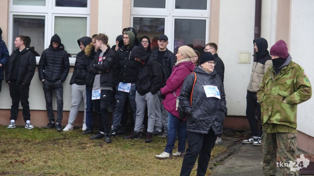 Kilkaset osób wzięło udział w VI Powiatowym Marszu Pamięci Żołnierzy Wyklętych [wideo, zdjęcia]