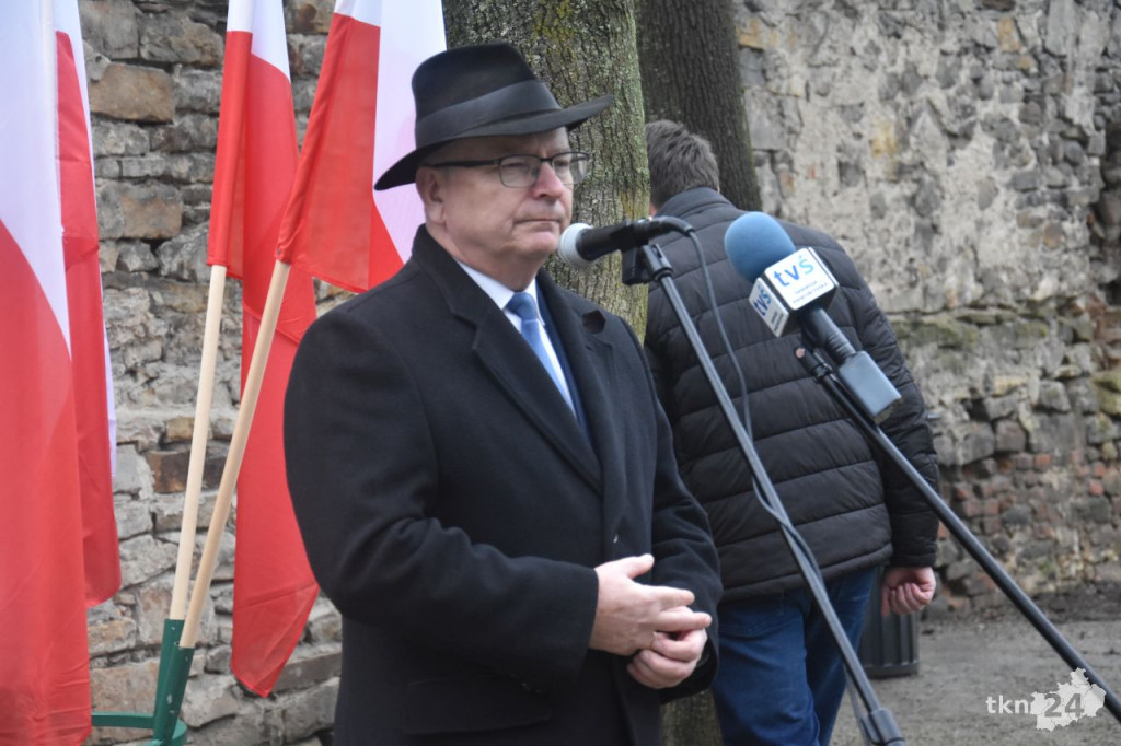 Gmina Końskie upamiętniła Żołnierzy Wyklętych podczas uroczystości i marszobiegu [wideo, zdjęcia]
