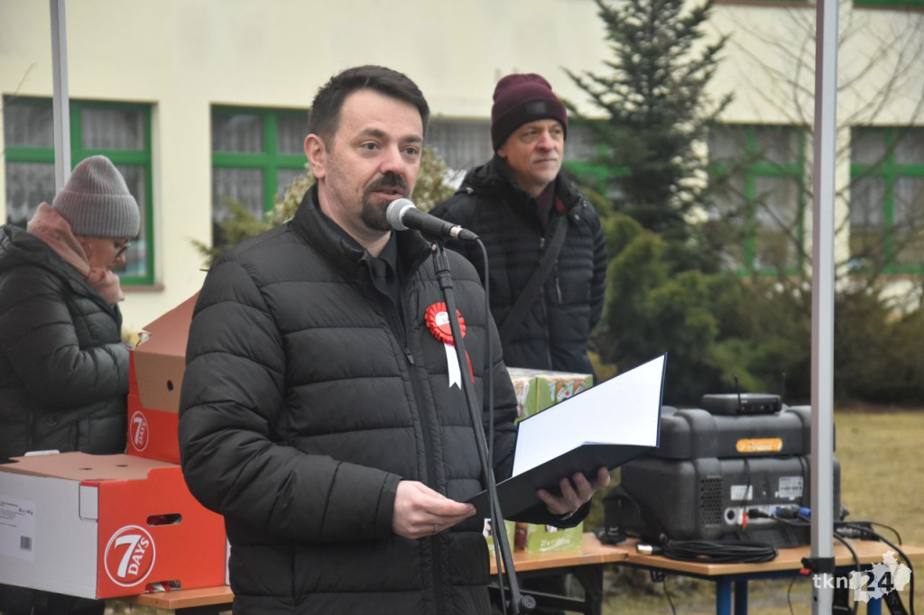 Gmina Końskie upamiętniła Żołnierzy Wyklętych podczas uroczystości i marszobiegu [wideo, zdjęcia]