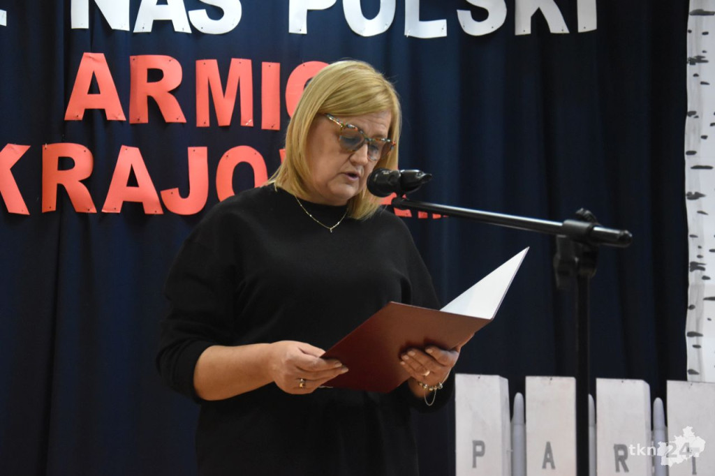 Gmina Końskie upamiętniła Żołnierzy Wyklętych podczas uroczystości i marszobiegu [wideo, zdjęcia]