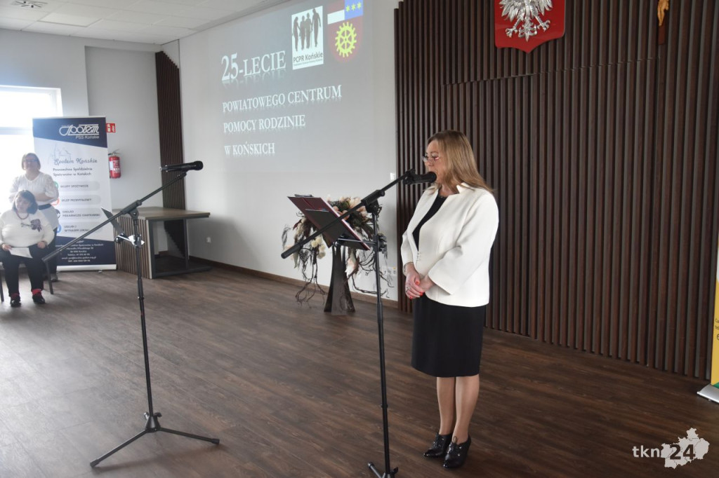 Powiatowe Centrum Pomocy Rodzinie w Końskich świętowało swoje 25-lecie [wideo, zdjęcia]