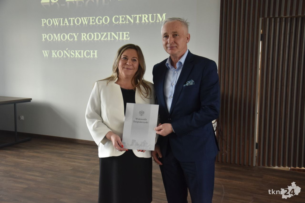 Powiatowe Centrum Pomocy Rodzinie w Końskich świętowało swoje 25-lecie [wideo, zdjęcia]