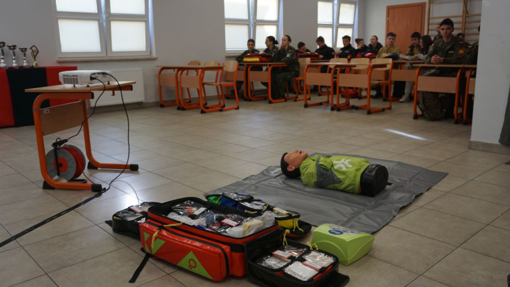 II Międzyszkolny Turniej Pierwszej Pomocy w koneckim ZDZ [zdjęcia]
