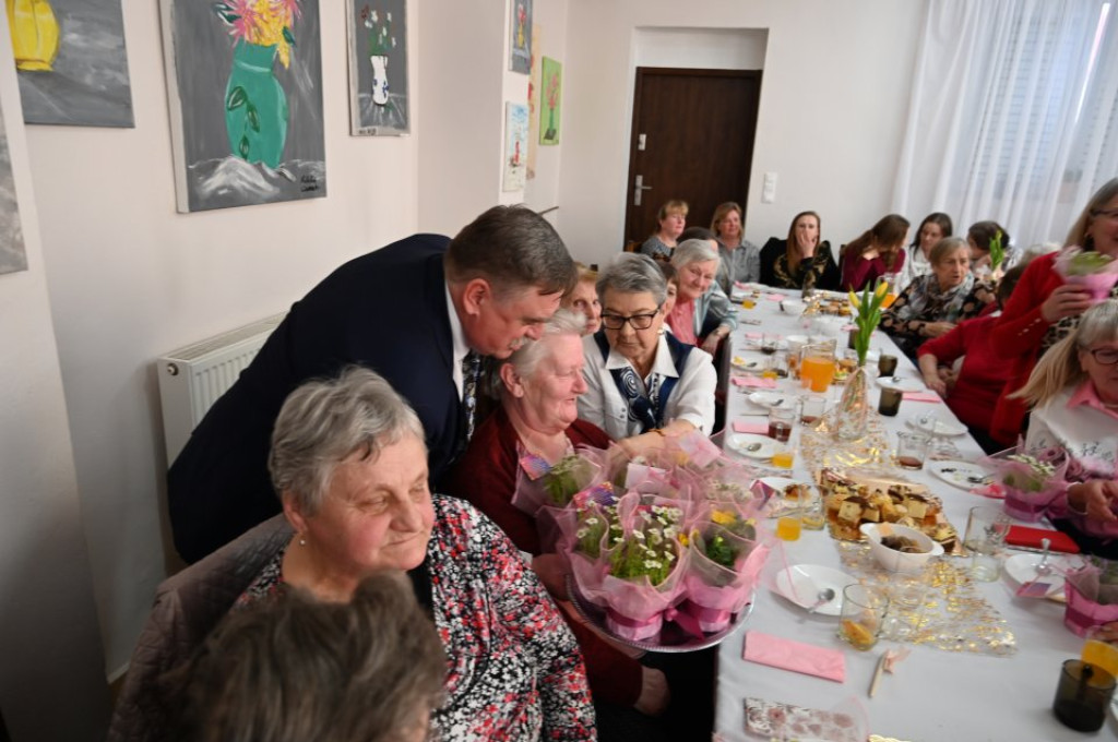 W Pilczycy obchodzili Dzień Kobiet z zespołem Karla [zdjęcia]