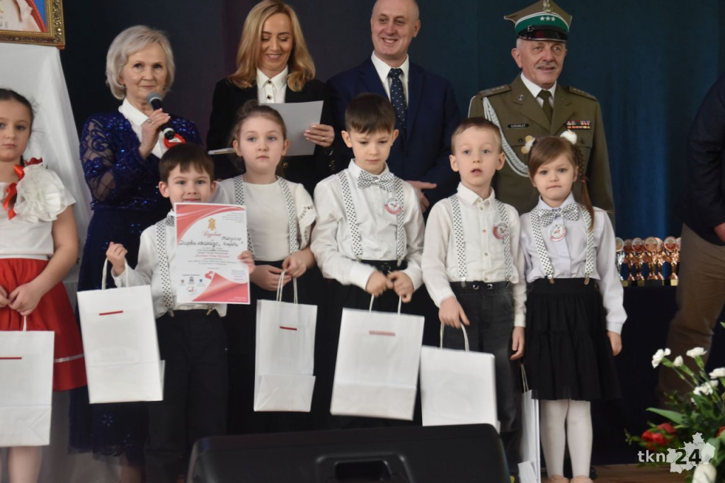 Ponad 250 uczestników na XX Konkursie Pieśni i Poezji Patriotycznej w Gowarczowie [wideo, zdjęcia]