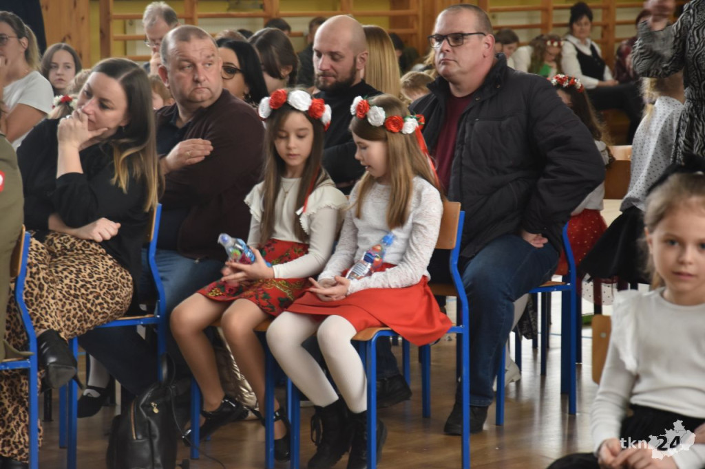 Ponad 250 uczestników na XX Konkursie Pieśni i Poezji Patriotycznej w Gowarczowie [wideo, zdjęcia]