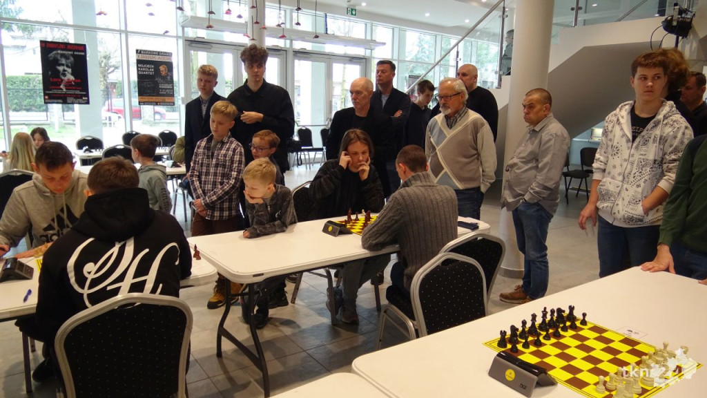 VIII Koneckie Mini-Elo. Szachowy turniej z ogromnym zainteresowaniem! [wideo, zdjęcia]