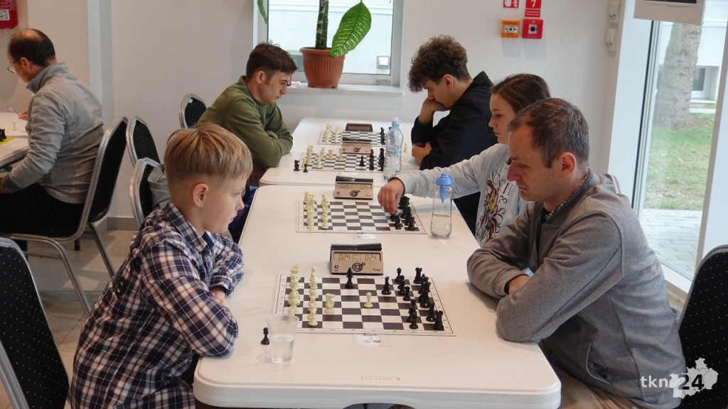 VIII Koneckie Mini-Elo. Szachowy turniej z ogromnym zainteresowaniem! [wideo, zdjęcia]