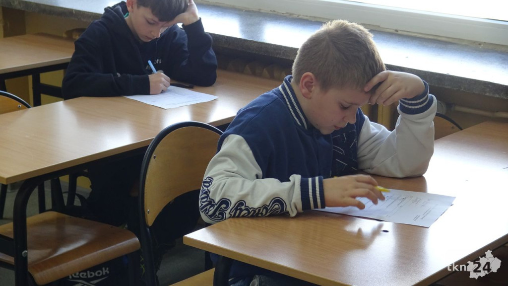 Młodzież zapobiega pożarom. Duże zainteresowanie konkursem w Końskich [wideo, zdjęcia]