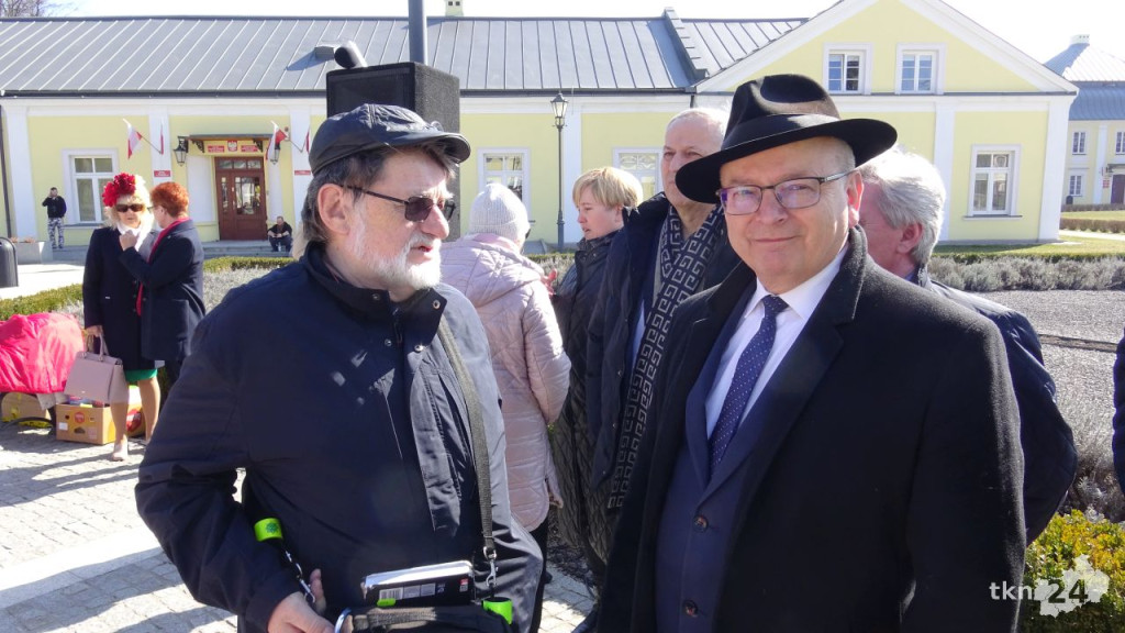 Żegnaj zimo! Witaj wiosno! Przedszkolaki z Końskich dały artystyczny popis! [wideo, zdjęcia]