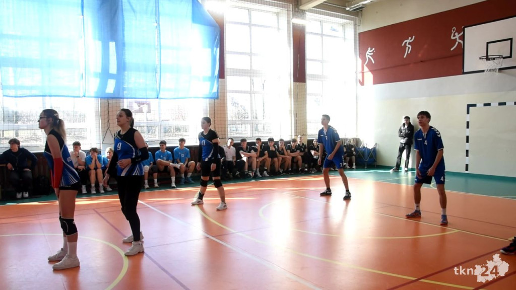 Powiatowe obchody Dnia Wagarowicza na sportowo [wideo, zdjęcia]