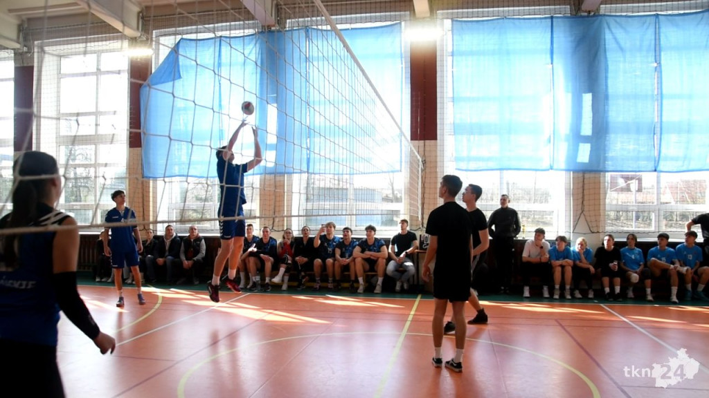Powiatowe obchody Dnia Wagarowicza na sportowo [wideo, zdjęcia]