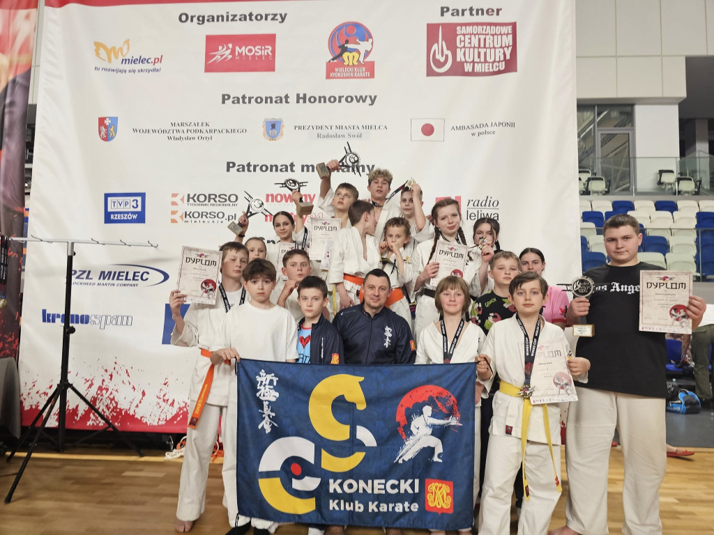 Nasi karatecy z medalami na Wings Cup w Mielcu [zdjęcia]