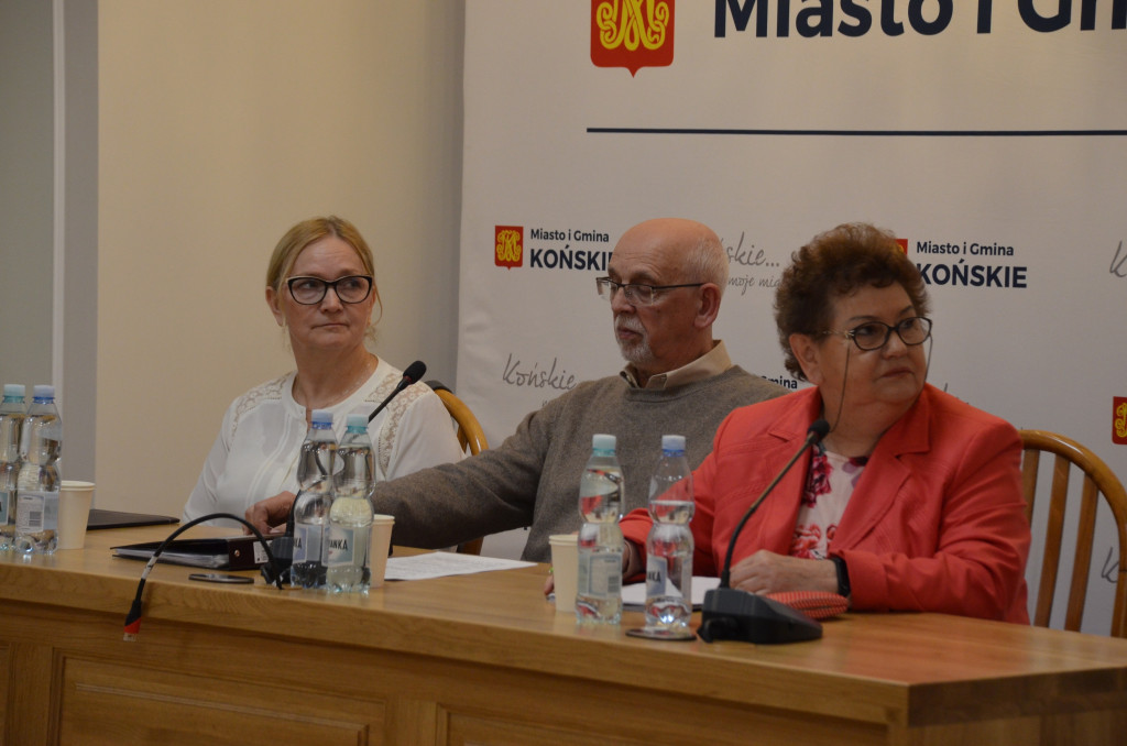 Rada Seniorów dyskutowała o metodach ochrony osób starszych przed oszustami
